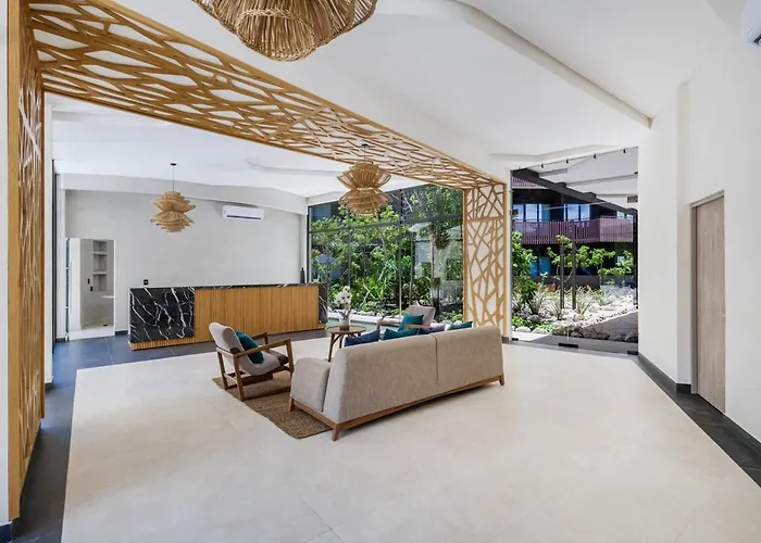 2 Luxury Terrace W Parcial Sea View Apartment