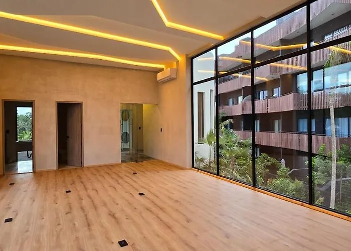 2 Luxury Terrace W Parcial Sea View