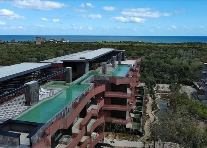 2 Luxury Terrace W Parcial Sea View